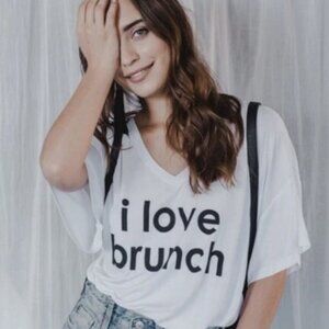 PEACE LOVE WORLD I LOVE BRUNCH DRAPY TEE
